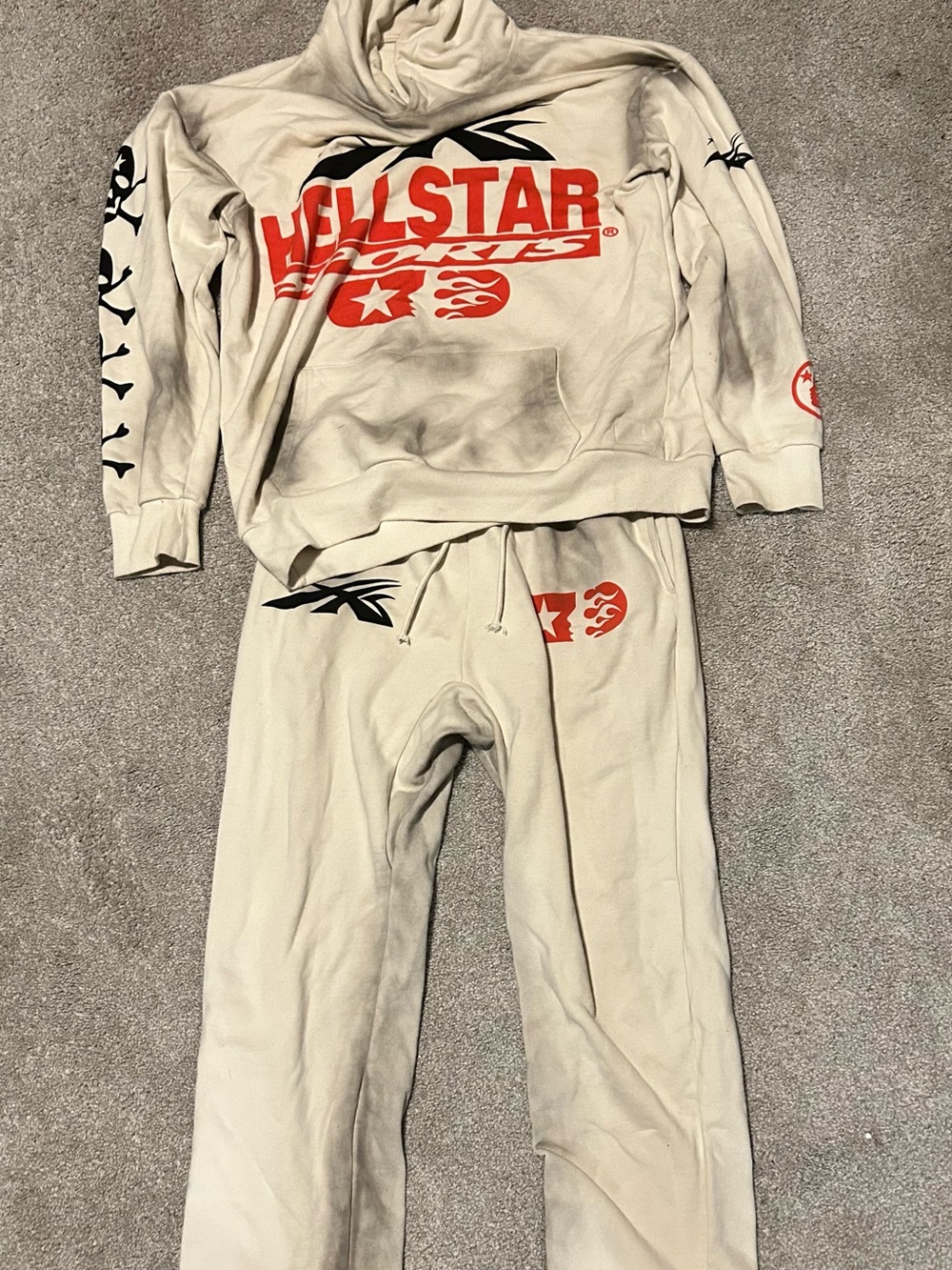 Hellstar Cream Graphic Hoodie & Sweatpants Set